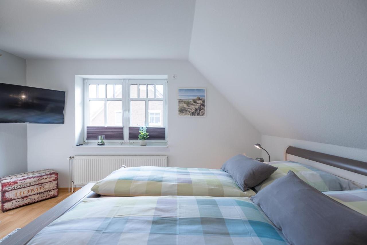 Wellenreiter Apartment Niebull Bagian luar foto